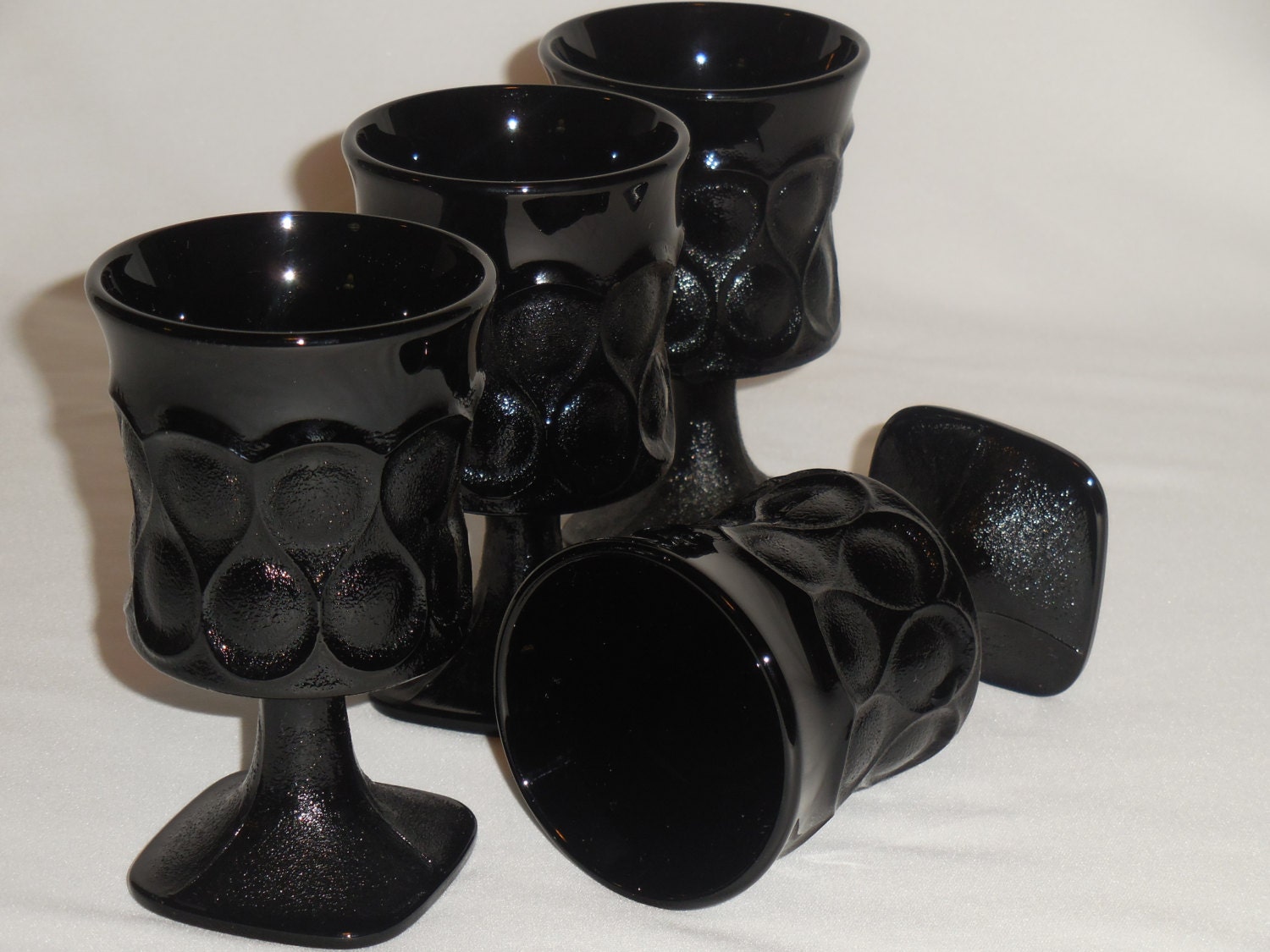 Noritake Black Spotlight Wine Goblets Haute Juice