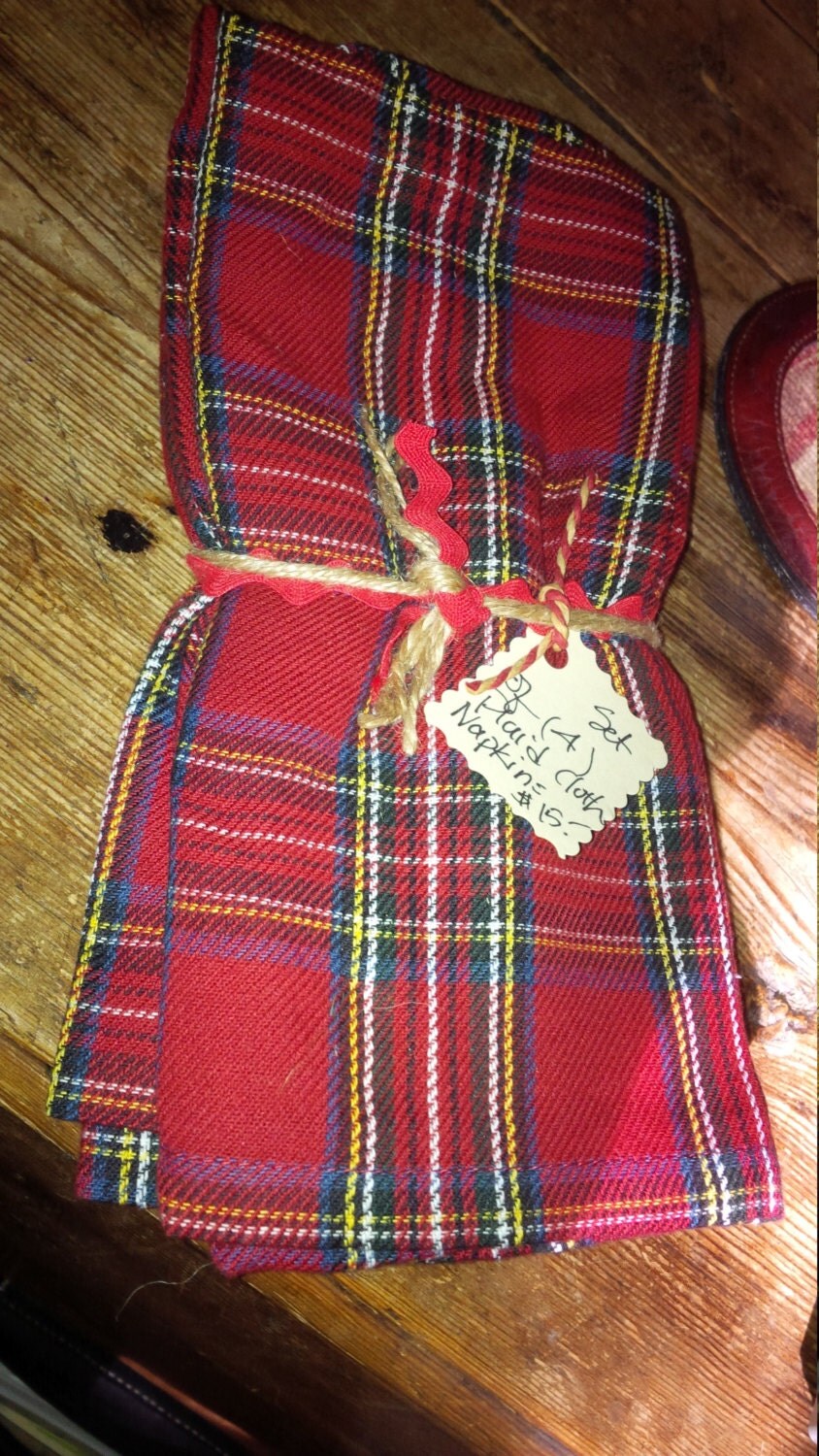 4 piece cloth napkins tartan red by retroreuseetsy on Etsy