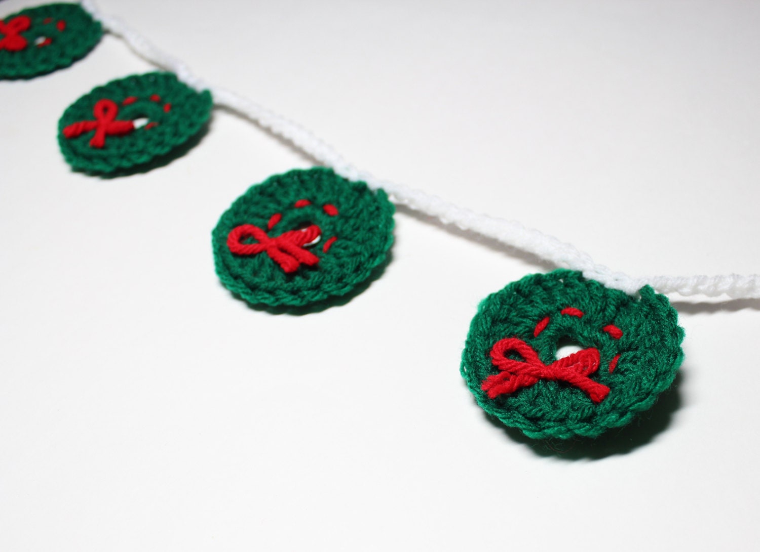 Christmas Garland, Holiday Wreath, Crochet Bunting, Xmas Party Decoration, Wall Hanging, Home Decor, Wreath Garland, Christmas Garland