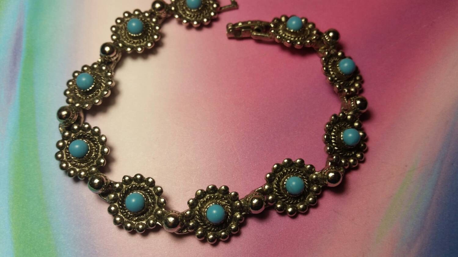 vintage costume jewelry bracelet