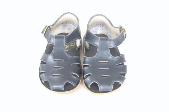 Vintage Stride Rite Blue Leather Sandals for by LittleBlueHouseMod