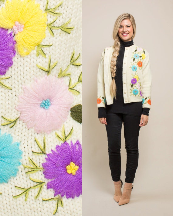 Floral cardigan Vintage 60s EMBROIDERED cropped FLORAL 1960s