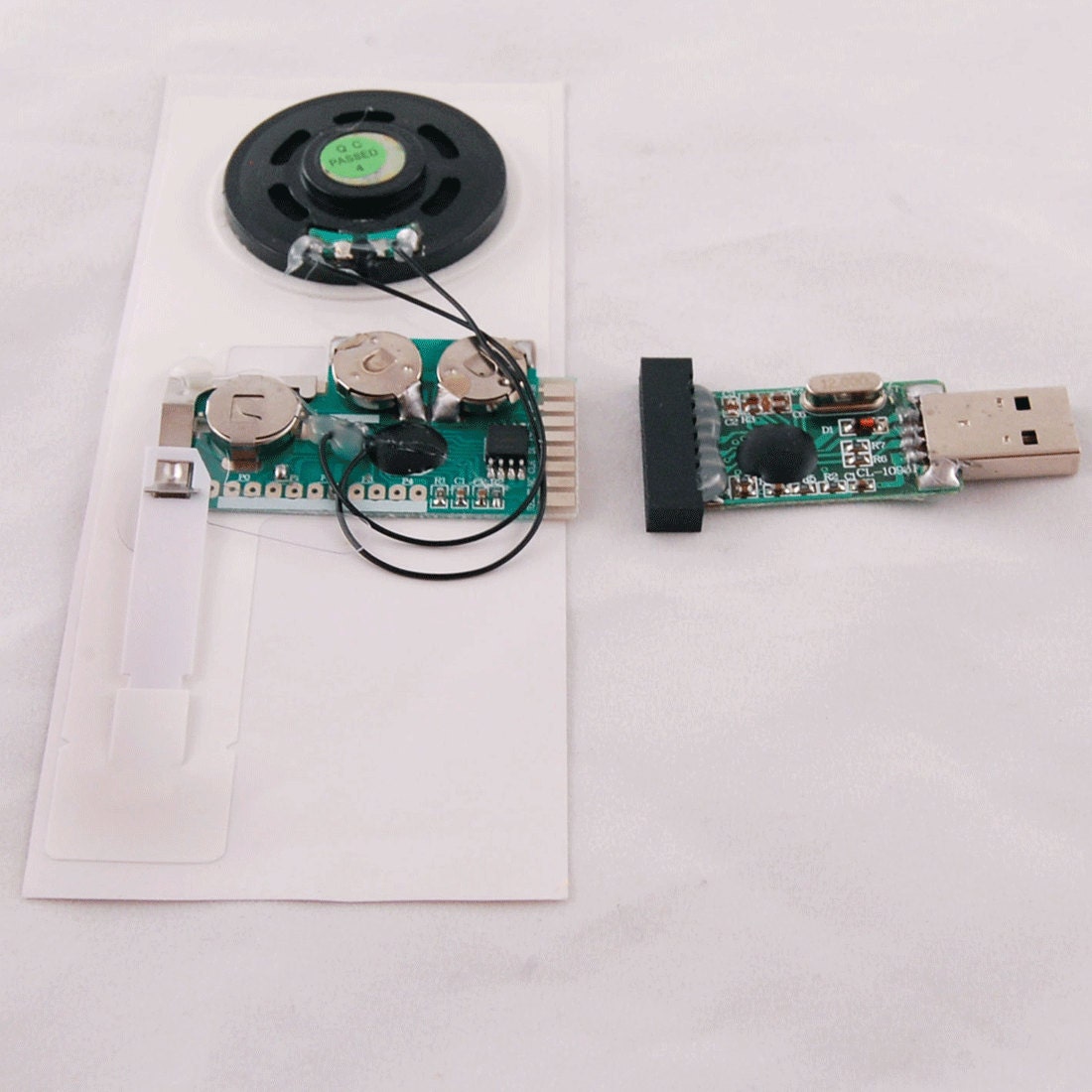 rerecordable voice module greeting card music