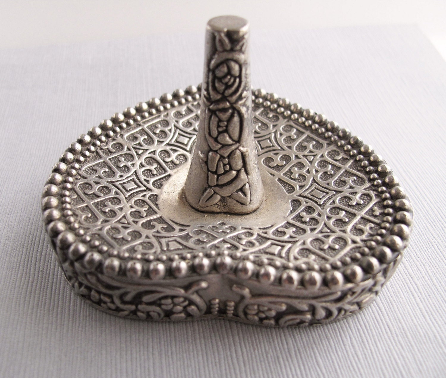 Vintage Ring Stand For the Boudior, Abstract Pattern Metal Ring Holder