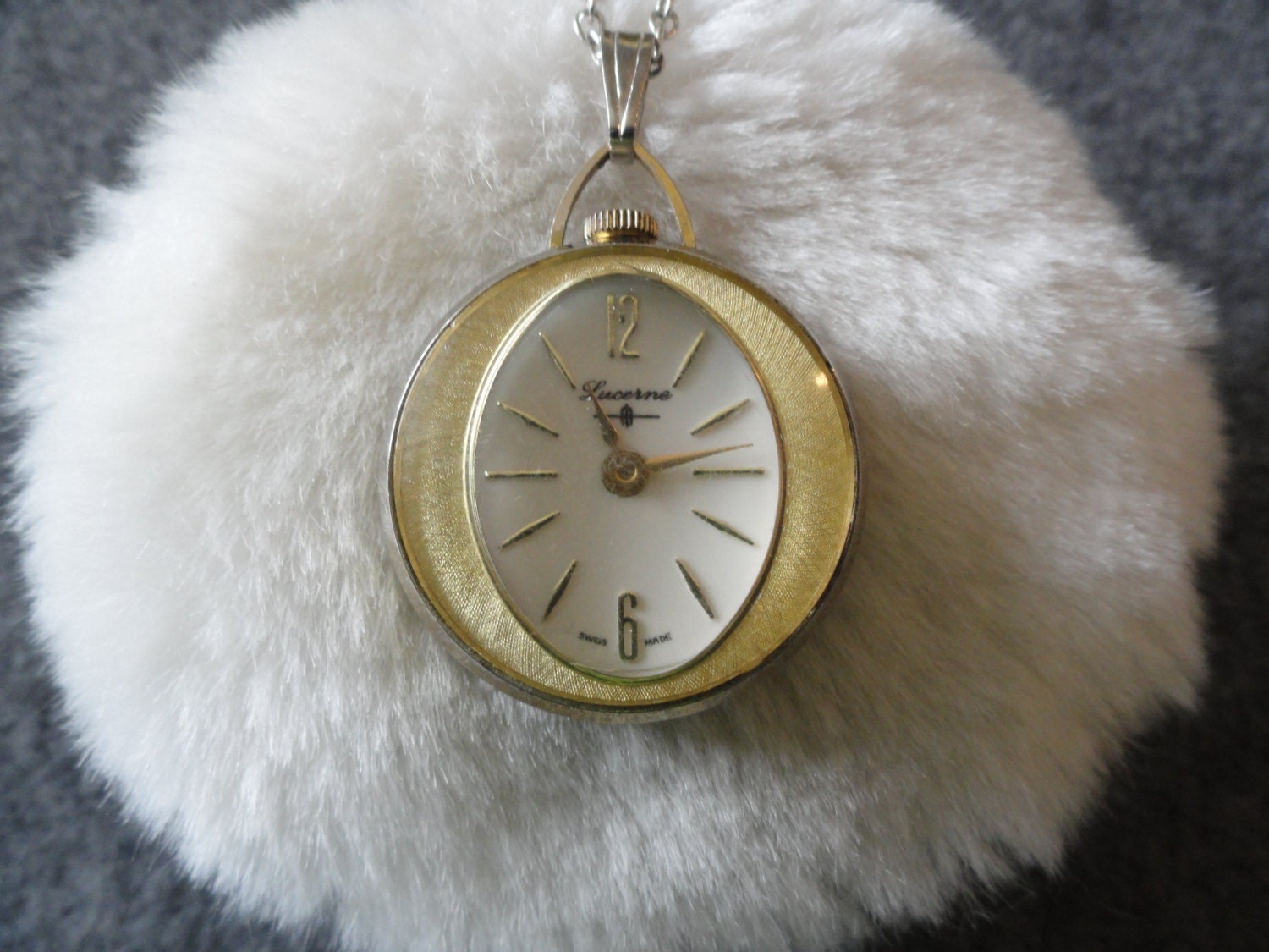 Swiss Made Lucerne Wind Up Necklace Pendant Watch by GiantUniverse