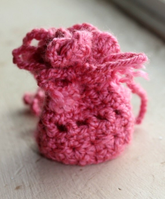 Items similar to Crochet Doll Purse Pattern on Etsy