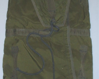 US Army T-10 (?) nylon parachute bag for parts/crafting project
