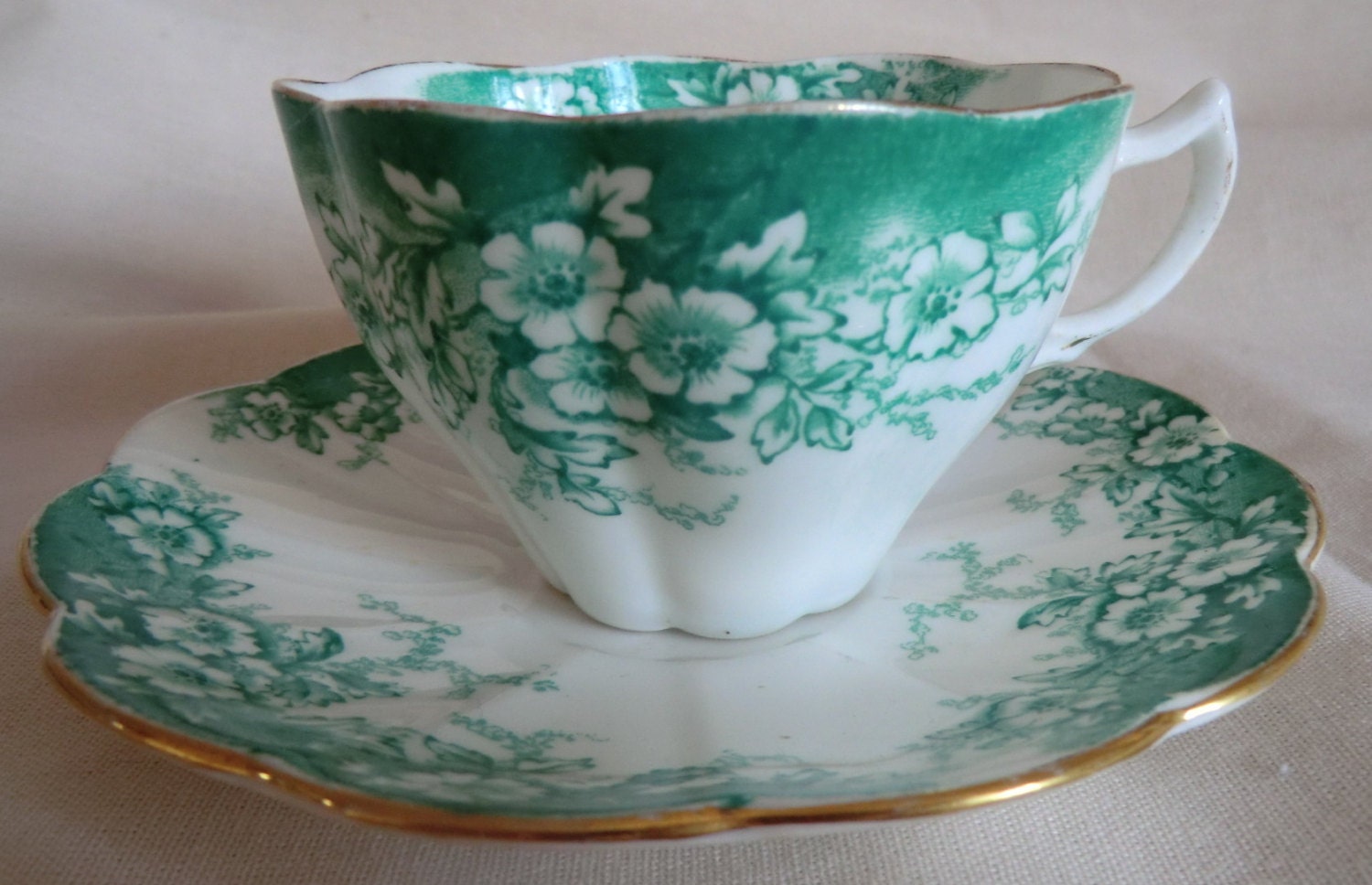 Stunning Emerald Green Tea Cup and Saucer Set by PrettyVintageHome