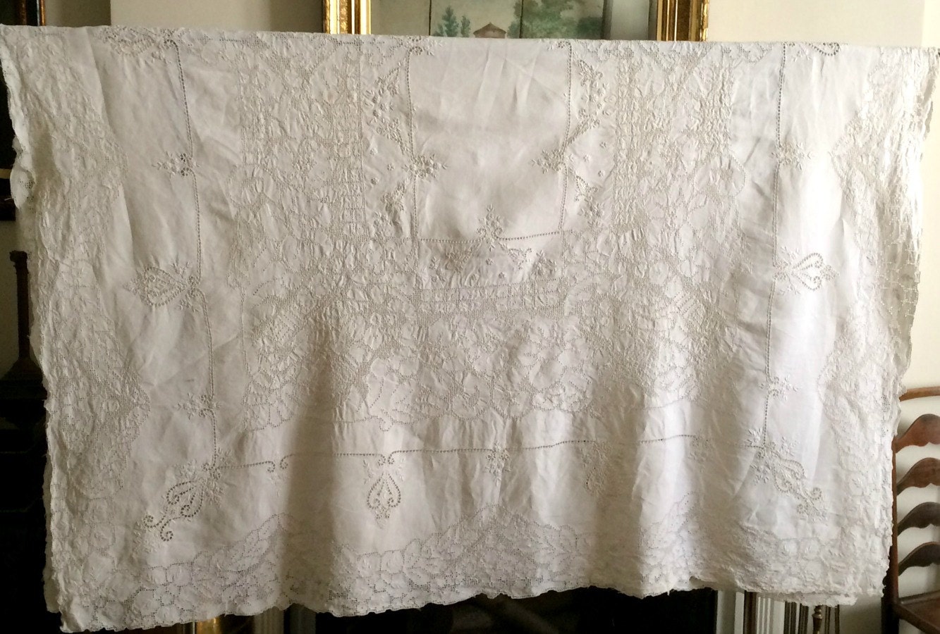 Vintage Linen Tablecloths 112
