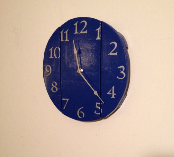 Rustic Dark Blue Pallet Wood Wall Clock reclaimed pallet