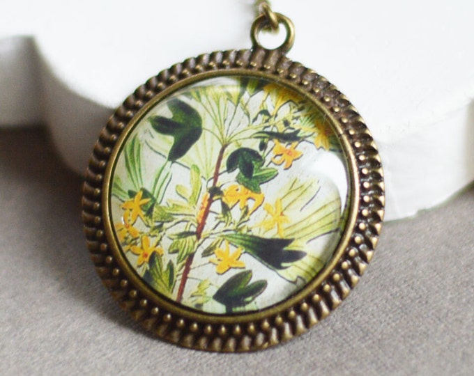 Floral Motifs // Round pendant metal brass with the image under the glass // Nature, Flowers, Forest // Green, Yellow, Fresh // Greenpeace
