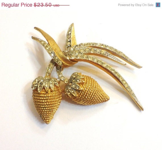 ON SALE Vintage Coro Gold Strawberries by GracesVintageGarden
