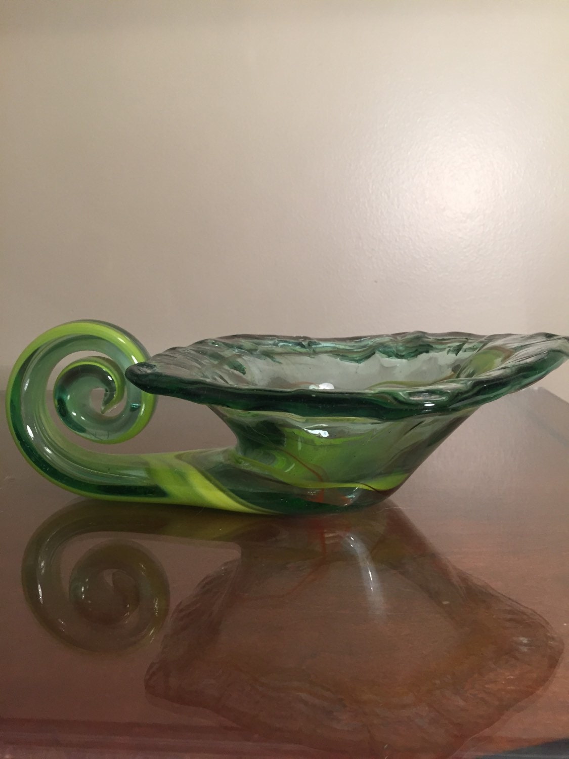 Vintage Green Cornucopia Hand Blown Art Glass – Haute Juice