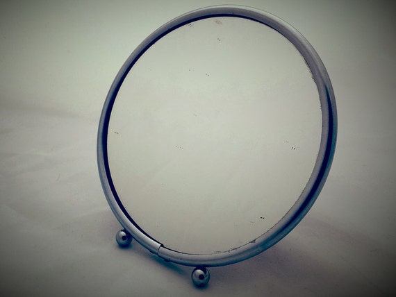 Small mirror round Barber. Former Barber metal chrome mirror. to hang ...