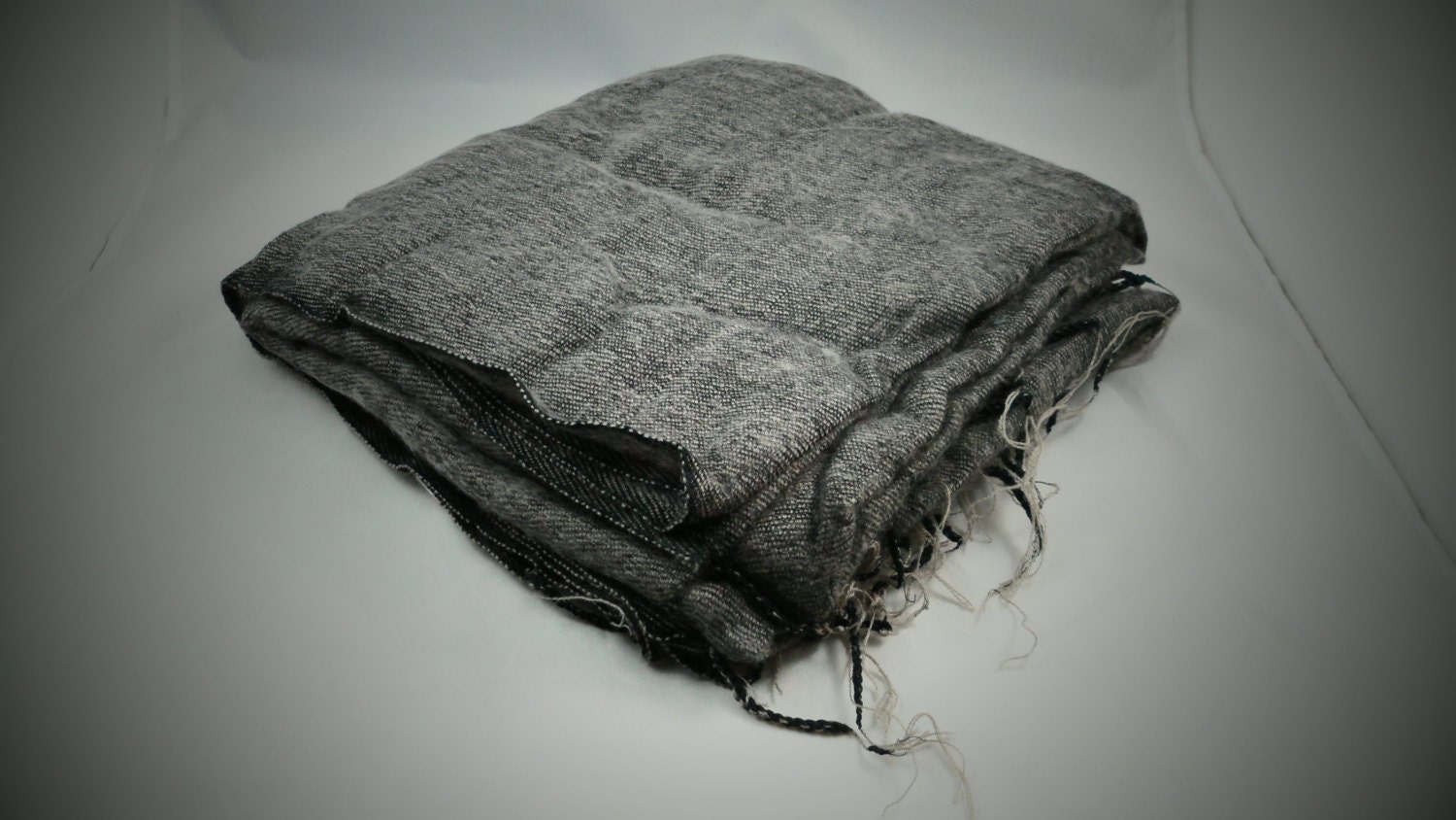 Nepalese Yak Wool Large Throw Blanket/Shawl