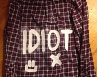 michael clifford idiot shirt