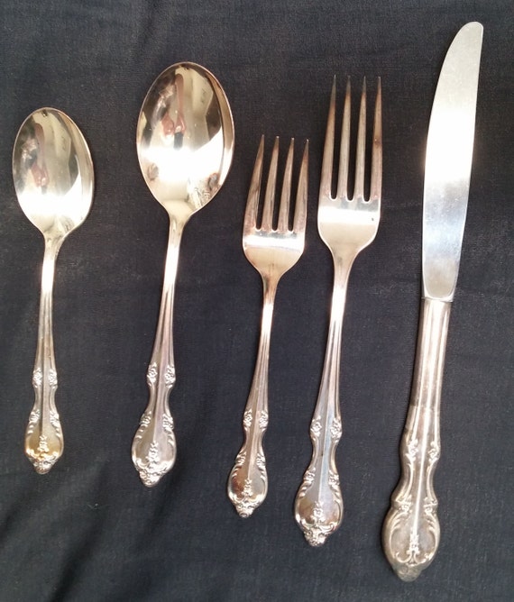 Rogers Bros Antique Reinforced Silver Plate by LongtailTrading