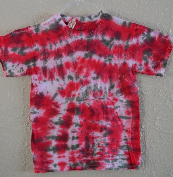 Items similar to L Youth Red Black tie dye shirt on Etsy