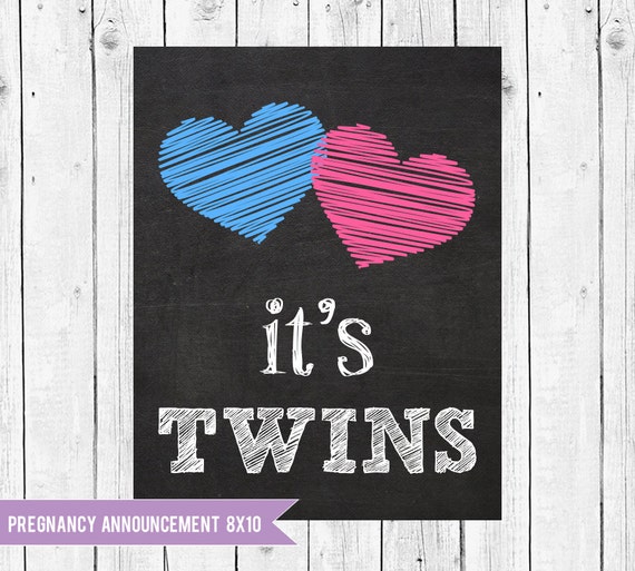 Twins Pregnancy Announcement Chalkboard // Twin pregnancy