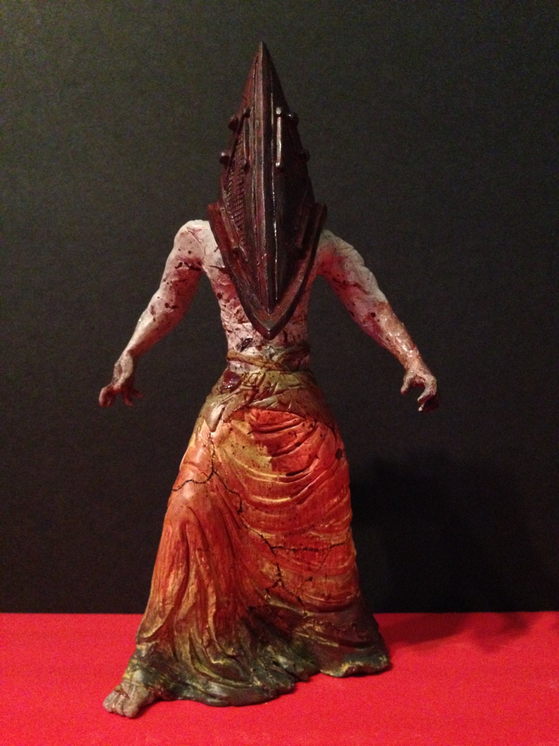 action figure pyramid head