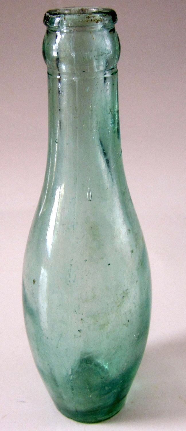 J L & Co Green Bowling Pin Glass Beverage Bottle Antique Hand Dug