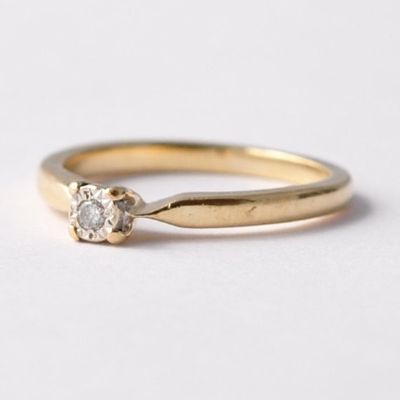 simple solitaire promise rings