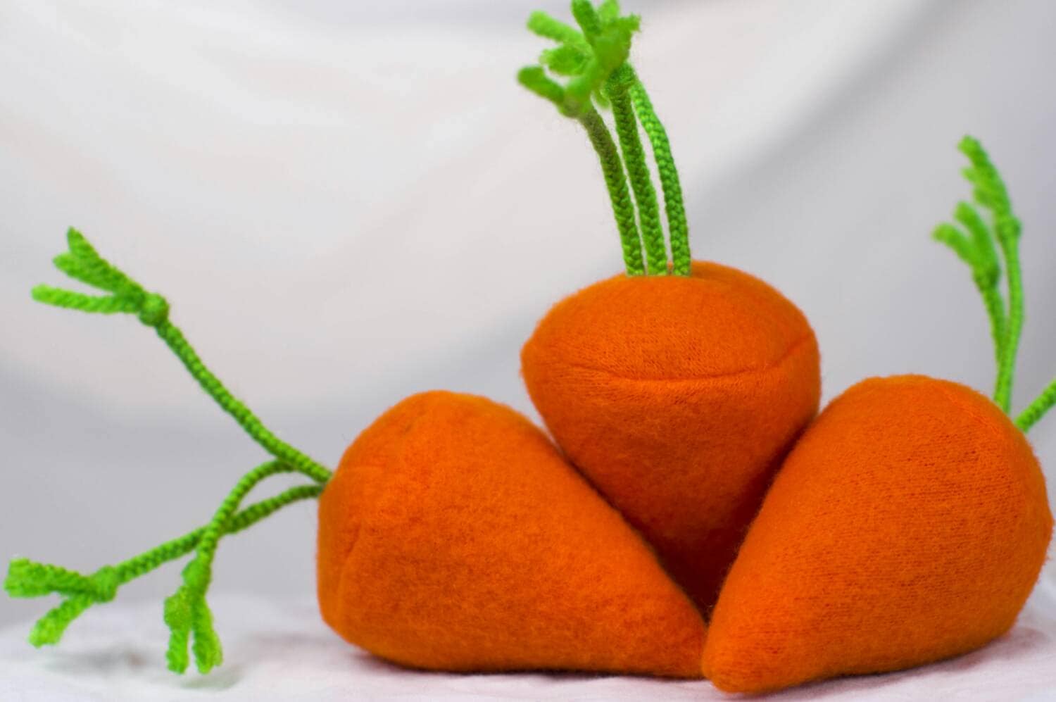 carrot cat toy