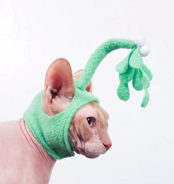 mistletoe cat plush