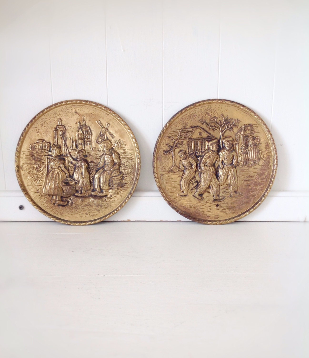 Vintage Ornate Wall HangingsVintage Decorative Brass