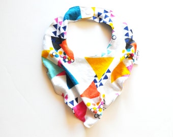 Scarf Bib, 80s, Geometric, Baby Scarf Bib, Modern Baby Bib, Baby fashion, Baby Gift, Baby Shower Gift