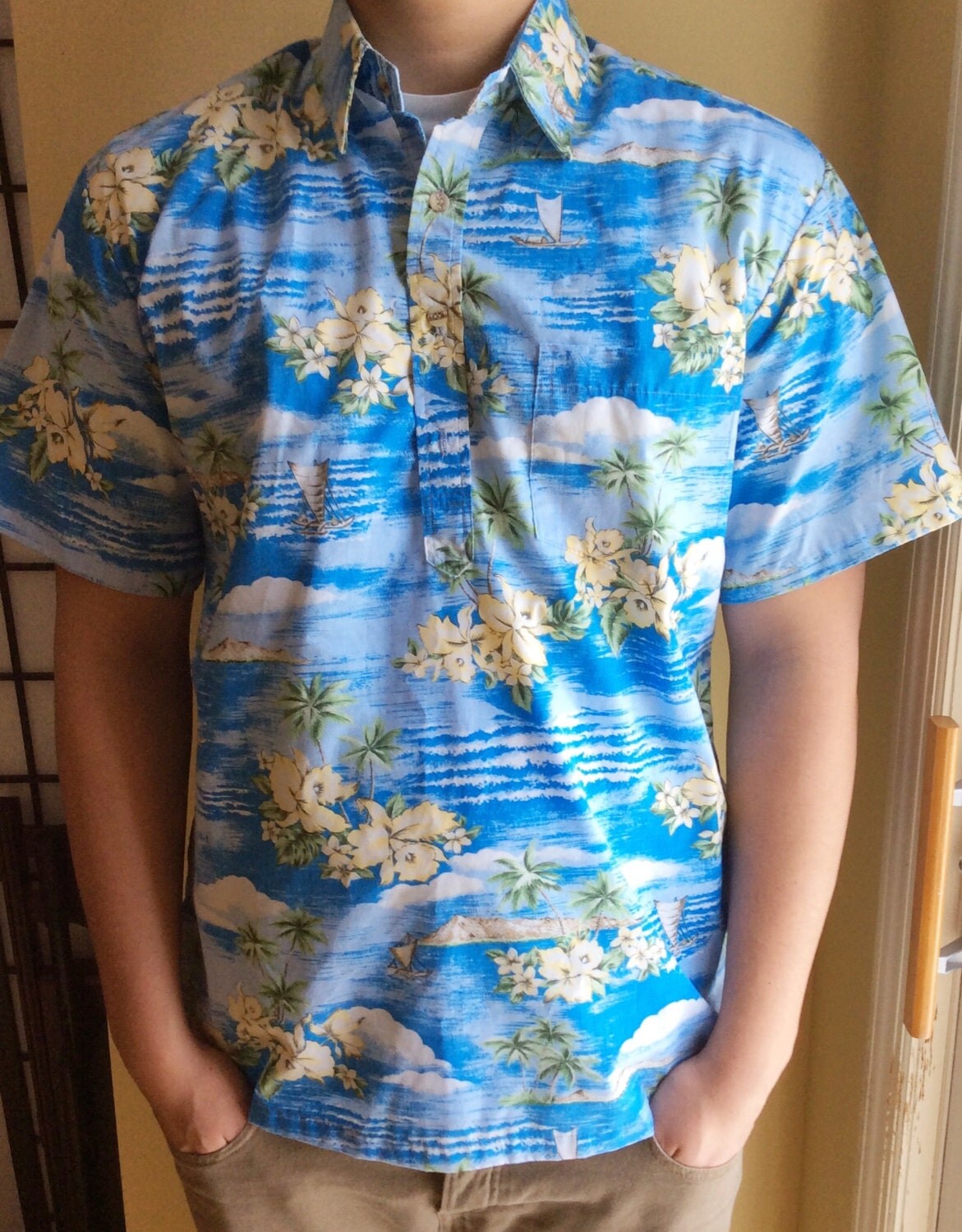 Authentic Hawaiian Shirt Made in Hawaii USA Nui Nalu