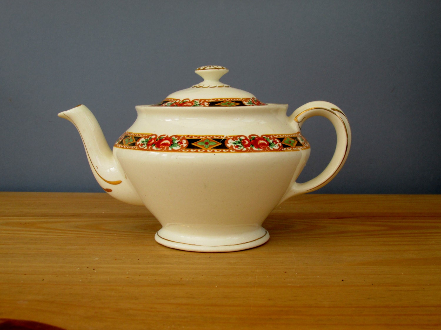 Art Deco White Teapot Britannia Pottery Co Scotland 1920s