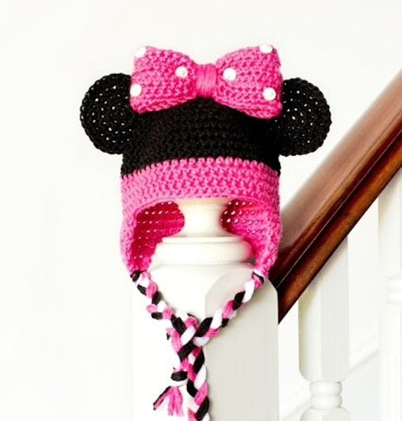 Crochet Minnie Mouse hat with bow and ear flaps by ...