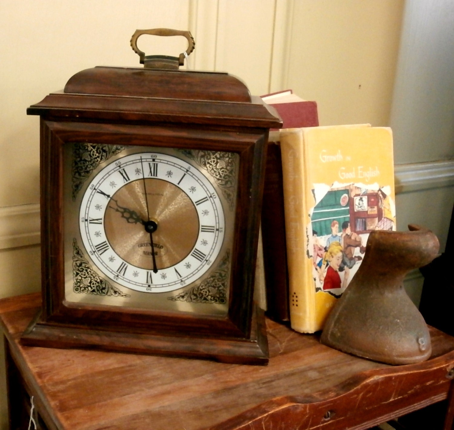 Vintage Mantle Clock Hamilton Chimes Every 30 minutes