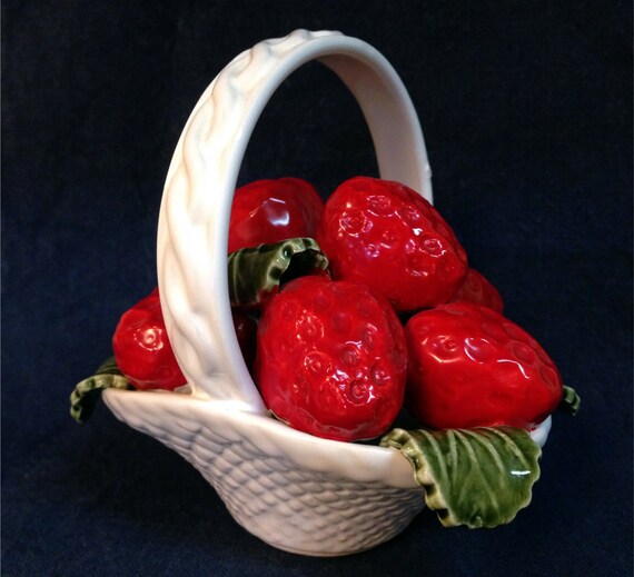 Vintage Ceramic Strawberry Basket White Woven Basket