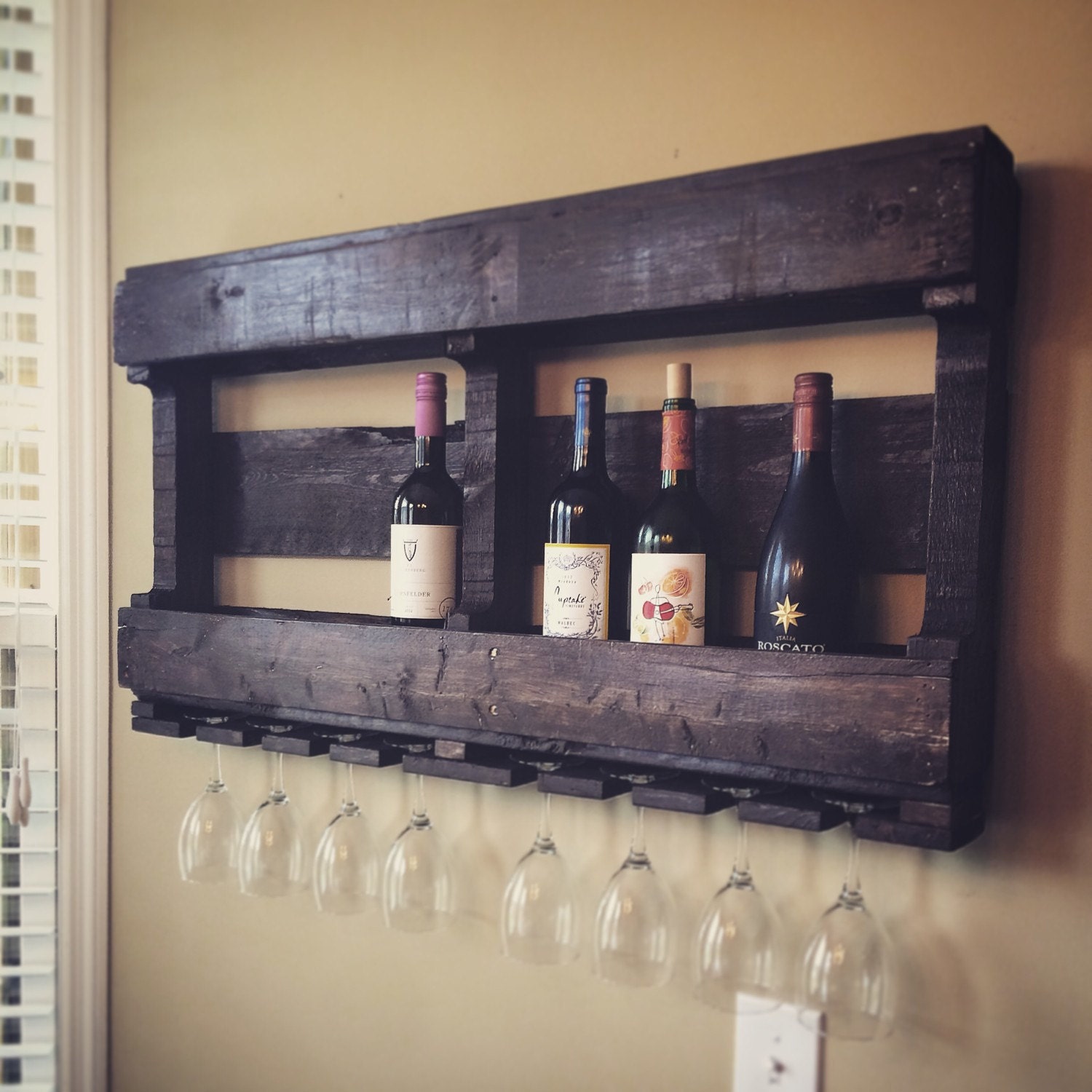 Pallet Wine Rack by THEURBANUPCYCLETN on Etsy