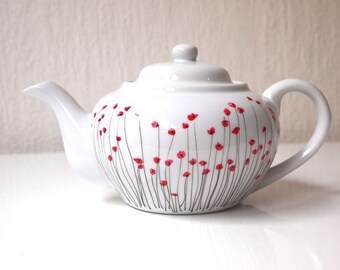 1 hand painted tea-pot made of real Limoges porcelain - poppy pattern
