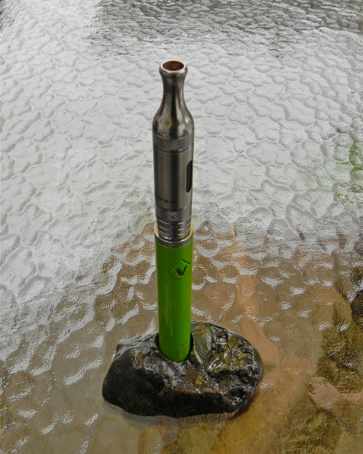 vape-stand-vape-mod-holder-stone-vape-stand-ooak-vaping-gift