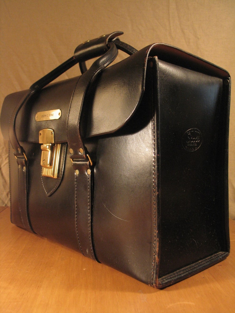 scott leather flight bag