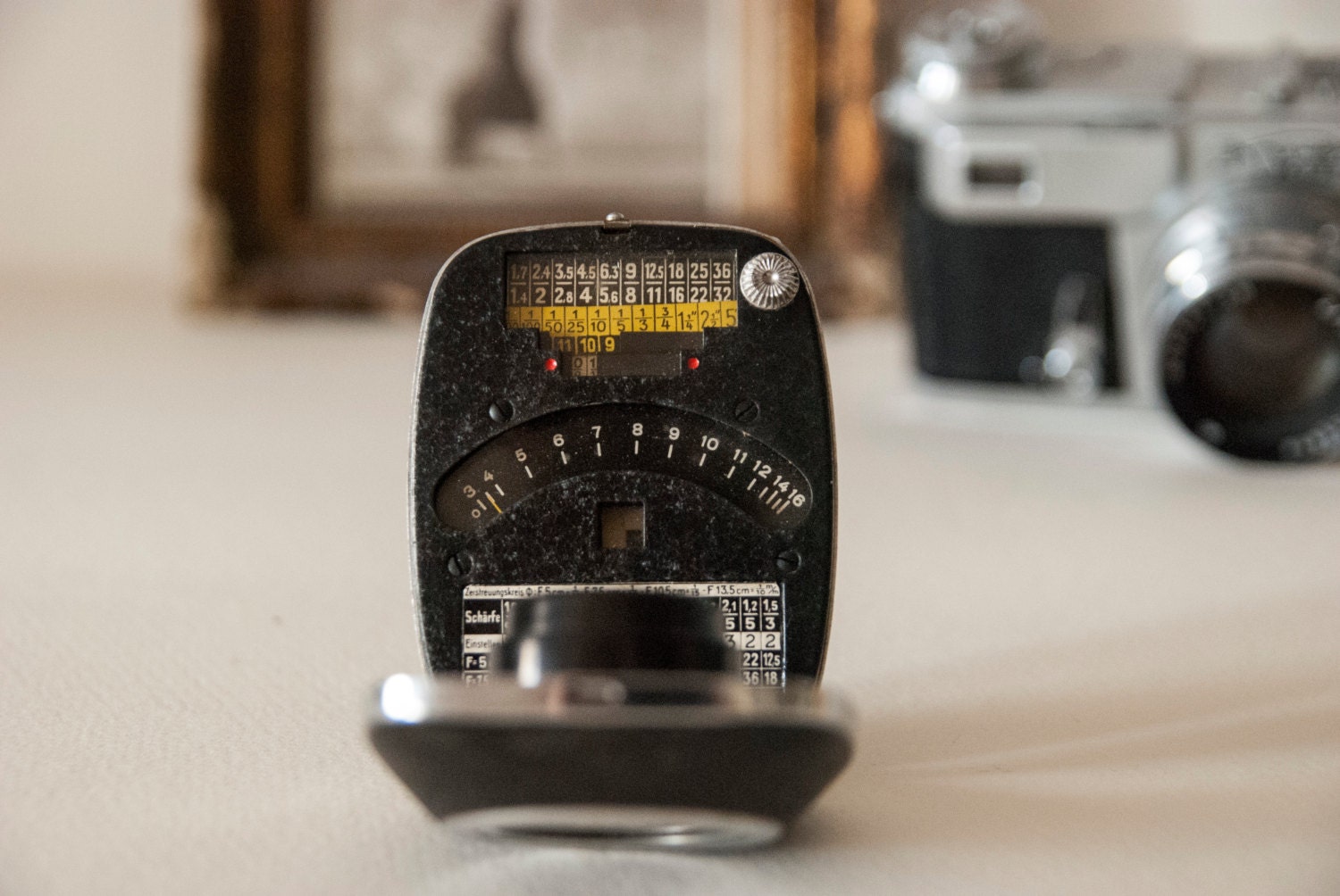 Vintage light meter / 1930’s / German Electro Bewi Super Light Meter