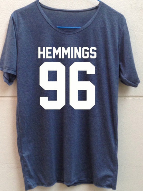 luke hemmings t shirt