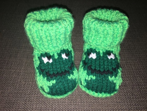 Crochet knit baby slippers frog