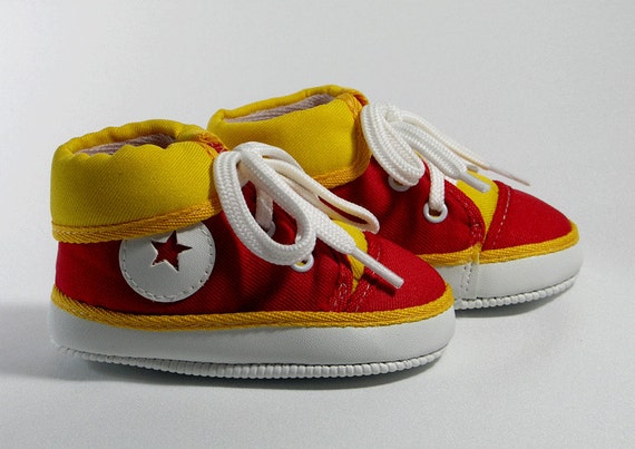 Baby shoes Unisex kids baby sound shoes by 7SUN on Etsy Baby shoes Unisex kids baby sound shoes by 7SUN on Etsy