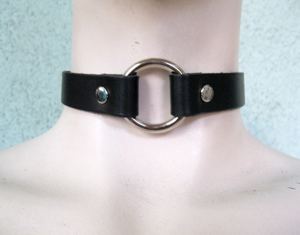 Black Leather Bondage Fashion Collar Choker w/ One Capture