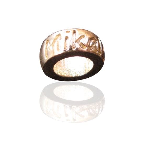 Name bead in 9ct Gold engraved with the names and dates of your choice