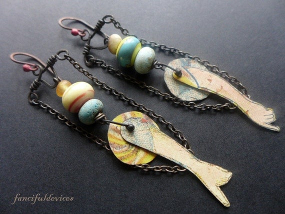 Cafune. Rustic assemblage tin hands earrings.