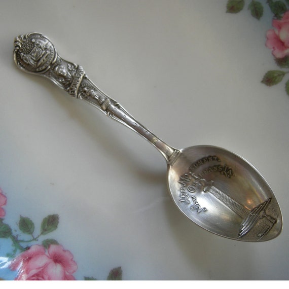 Antique Sterling Silver Souvenir Spoon New by Vintageartshome