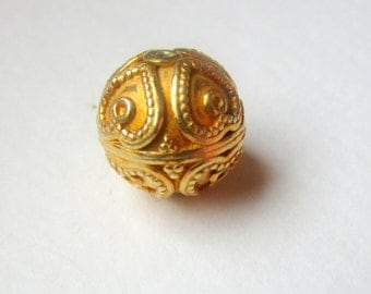 Bali Gold Vermeil Bead - Large