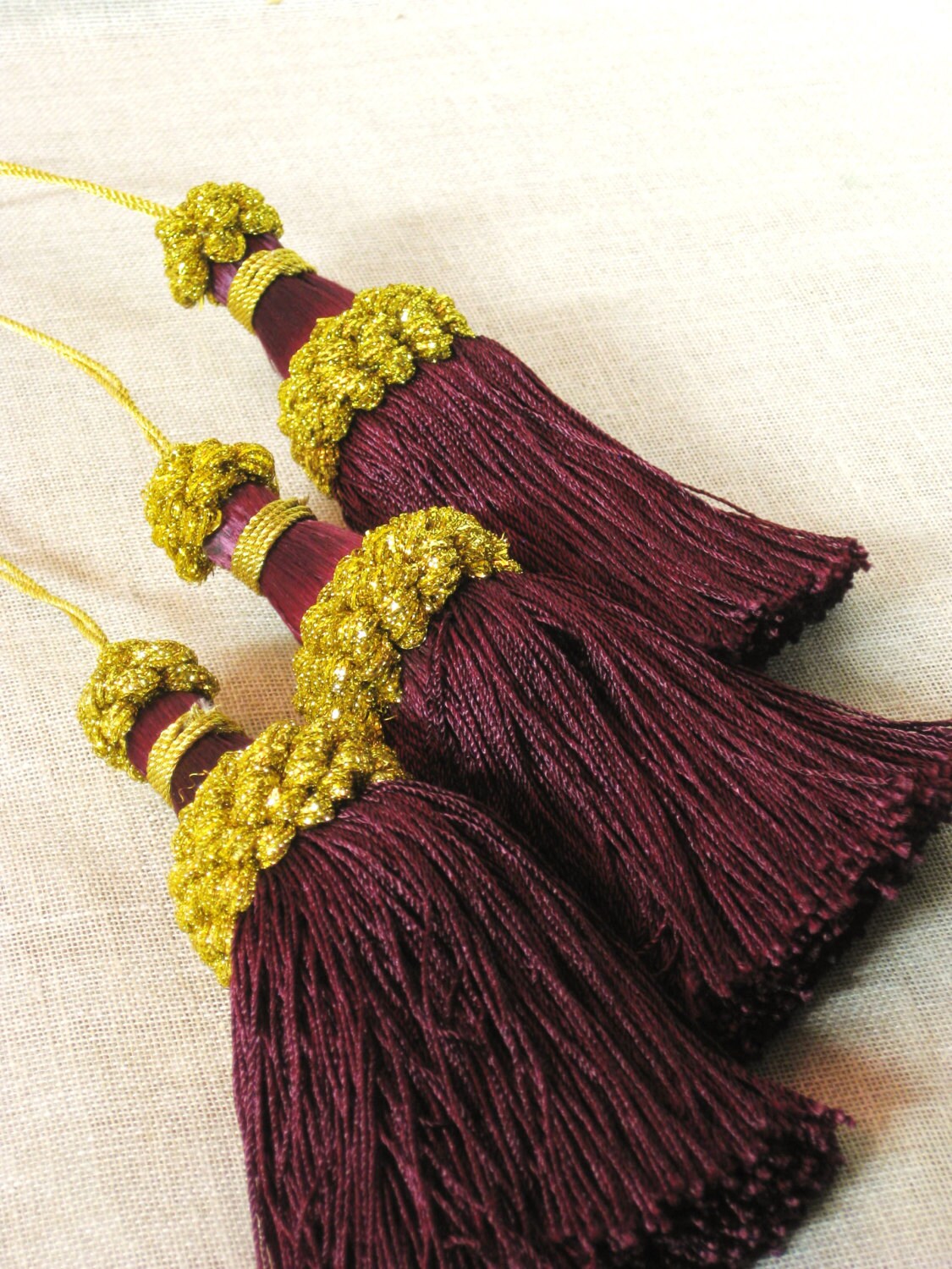 Vintage Tassels Tree Ornaments Set of 3 pc Wine Gold