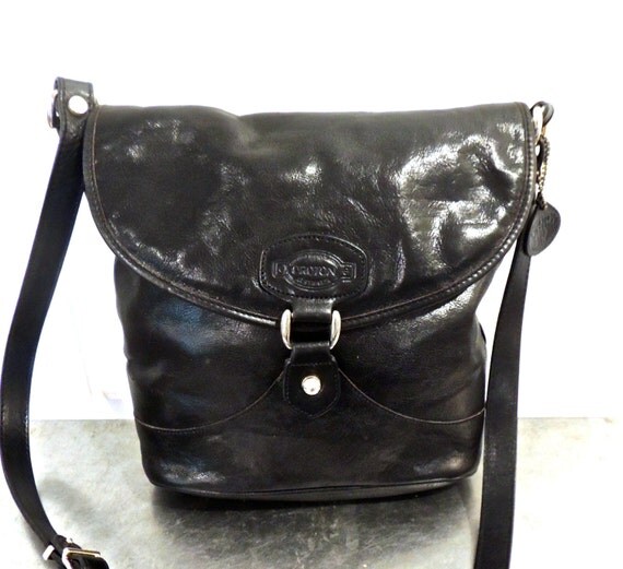 vintage Oroton purse 1970s-80s black leather cross body